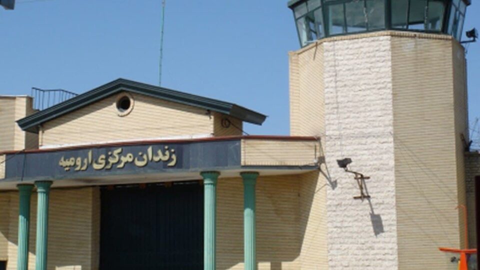 ئازادی هاووڵاتییه‌كی خه‌ڵكی مه‌هاباد به‌ شێوه‌ی كاتی 2