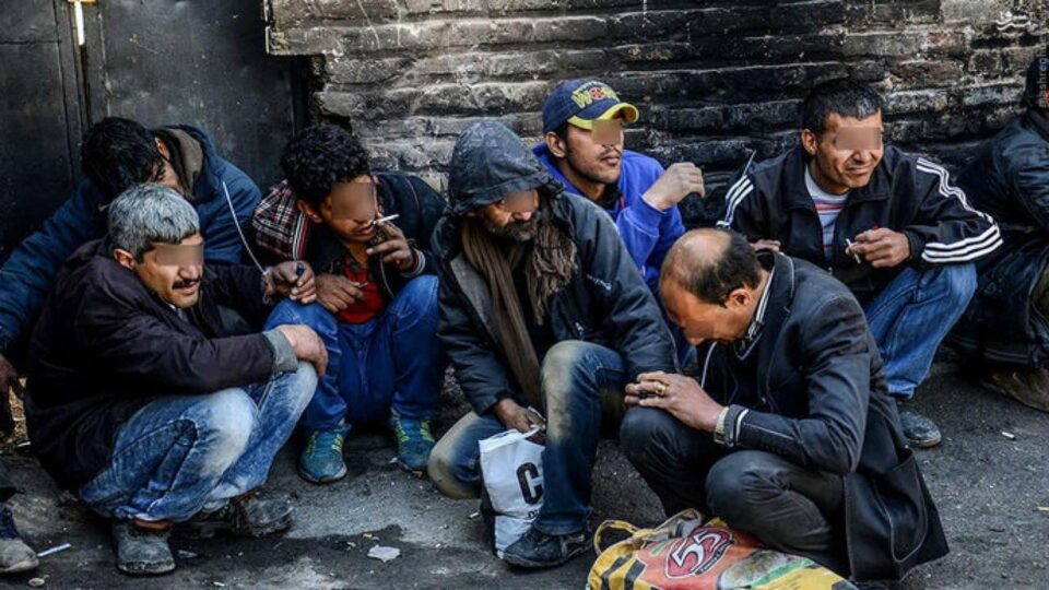 گیان له‌ ده‌ست دانی ڕۆژانه‌ی ١٢ كه‌س به‌ هۆی گیرۆده‌ بوون به‌ ماده‌