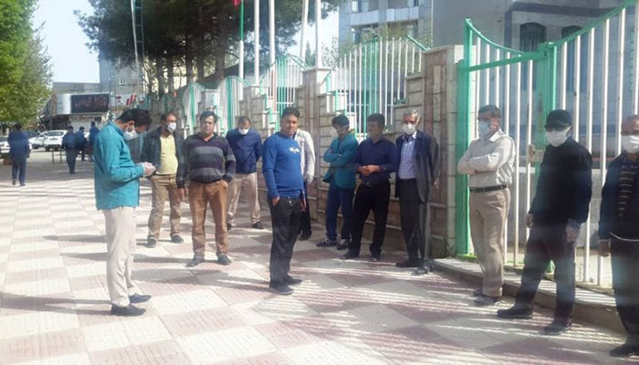 ناڕهزایهتی كرێكارانی ڕێكخراوی كوازتنهوهی مۆسافیر و بار له یاسووج 1 اعتراض کارگران سازمان حمل و نقل بار و مسافر یاسوج1