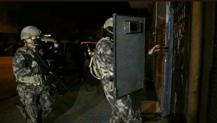 هێرشی پۆلیسی توركییا بۆ سه‌ر ماڵی خه‌ڵك له‌ باكووری كوردستان 1