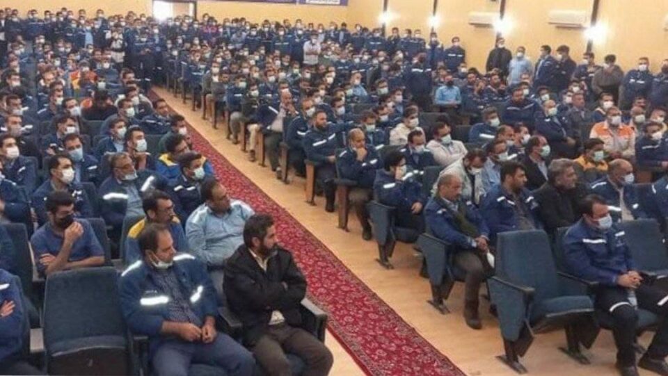 به‌ڕێوه‌چوونی مه‌جمه‌عی عموومی كرێكارانی كارخانه‌ی فوولادی ئه‌هواز
