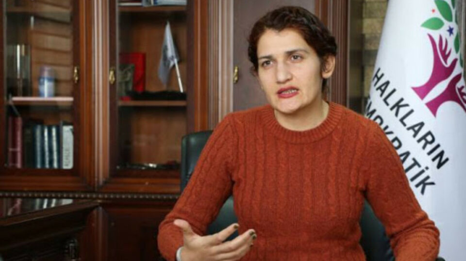 كۆبوونه‌وه‌ی هاووڵاتییان له‌ شاره‌كانی باكووری كوردستان 3