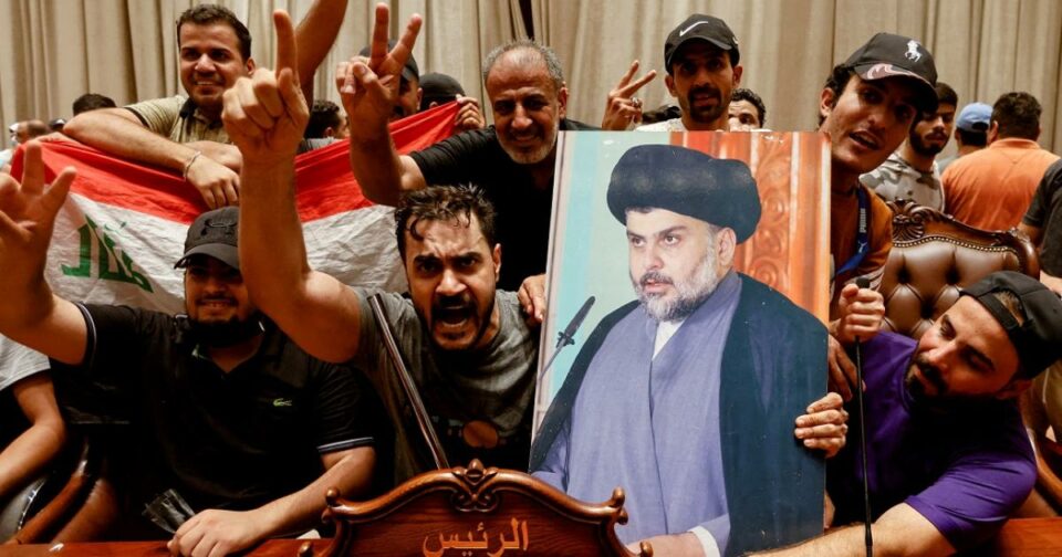 خۆپێشاندانی لایه‌نگرنی سه‌در و تێكهه‌ڵچوونیان له‌گه‌ڵ هێزه‌ ئه‌منییه‌كانی
