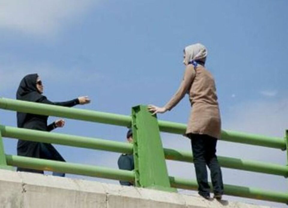هه‌وڵی خۆكوژی كچێكی ته‌مه‌ن ١٦ ساڵ له‌ دیولان 3