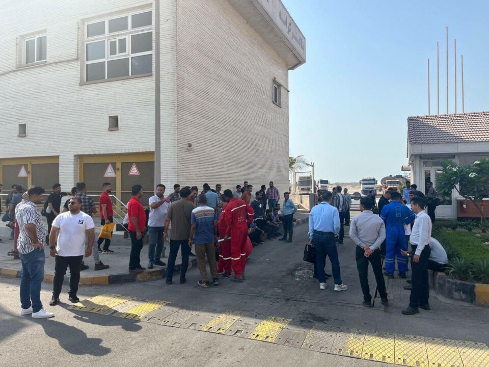 كۆبوونه‌وه‌ی كرێكارانی شیركه‌تی به‌ناگوسته‌ری كه‌رانه