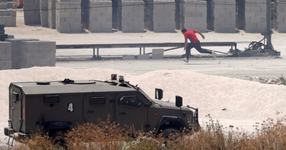چوونه‌سه‌ره‌وه‌ی گرژی و ئاڵۆزیه‌كانی نێوان فه‌له‌ستینیه‌كان و ده‌وڵه‌تی