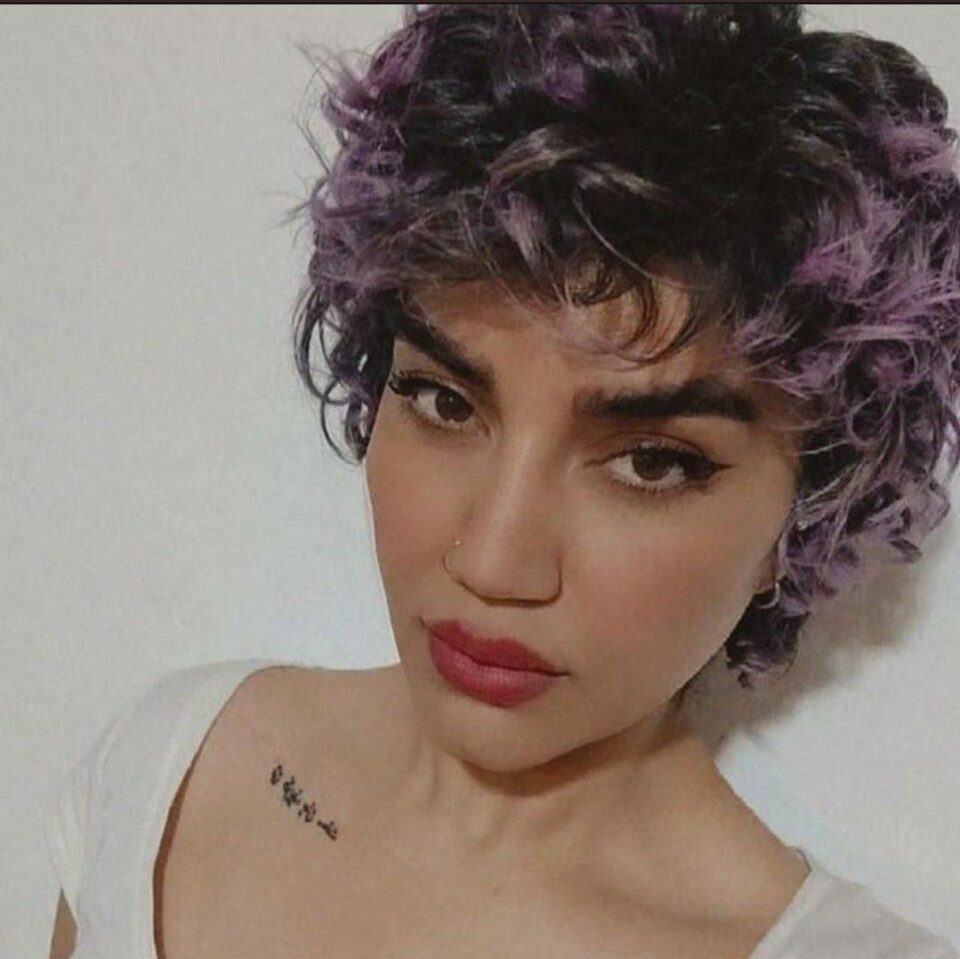 ڕفاندنی چالاكێكی مافی ژنان له‌لایه‌ن ڕژیمه‌وه‌ له‌ به‌نده‌رئه‌نزه‌لی