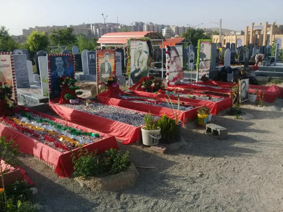 كۆبوونه‌وه‌ی بنه‌ماڵه‌ی دادخوازانی بۆكان له‌سه‌ر مه‌زاری ڕۆڵه‌كانیان 2