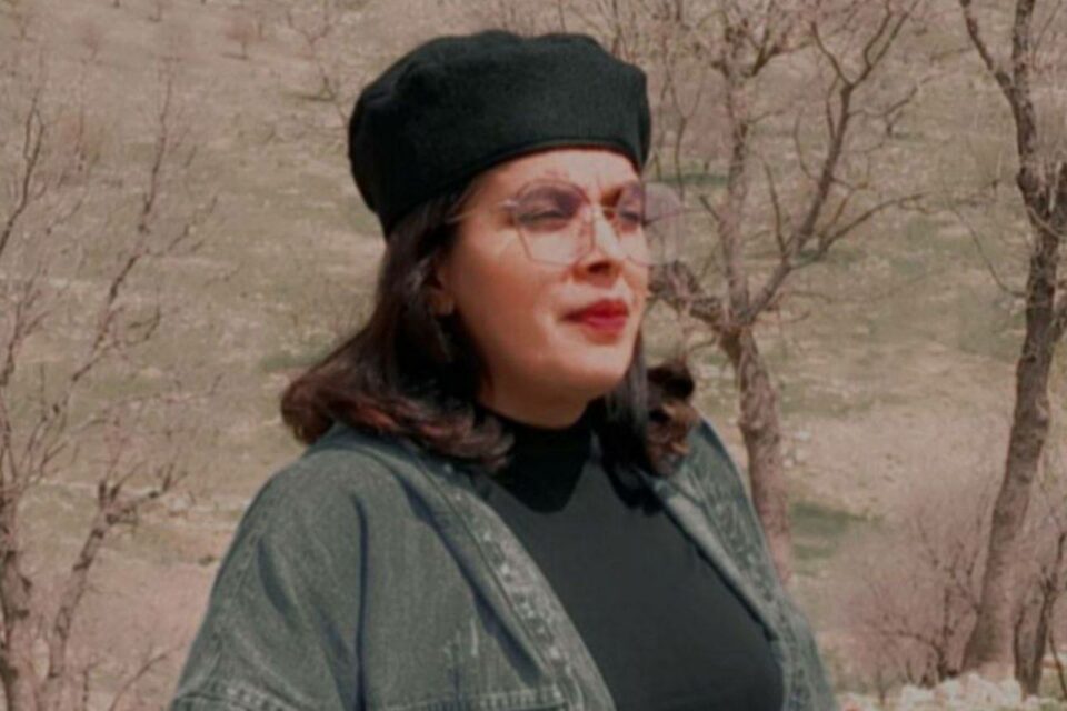 گواستنه‌وه‌ی خه‌دیجه مێهدی پور بۆ گرتووخانه‌ی ئیلام 1