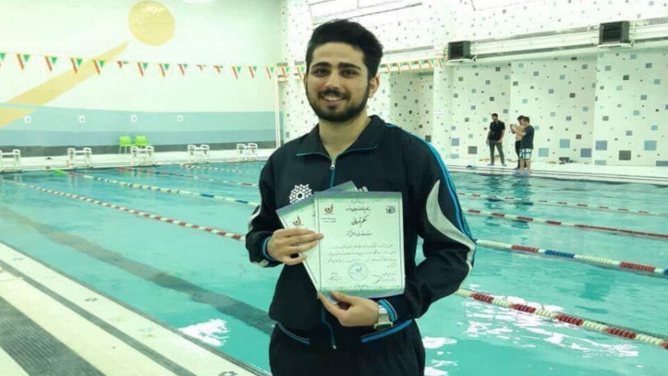 داخۆازی بنه‌ماڵه‌ی په‌رهام په‌روه‌ری بۆ ئازادی ڕووڵه‌كه‌یان 3