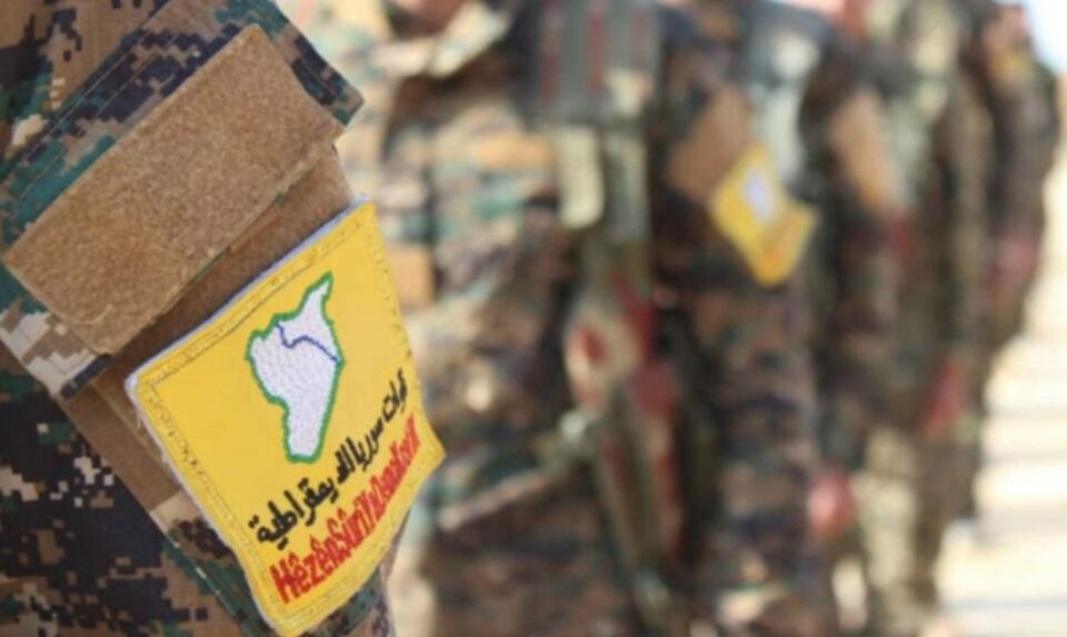 فەرماندەیەكی هەسەدە بەهۆی هێرشەكانی توركیا بۆ سەر ڕۆژئاوای كوردستان