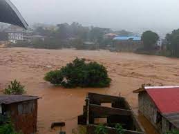 گیان له‌ده‌ستدانی ٣٠ كه‌س له‌ كامرۆن به‌هۆی هاتنی لافاو و ڕۆچوونی