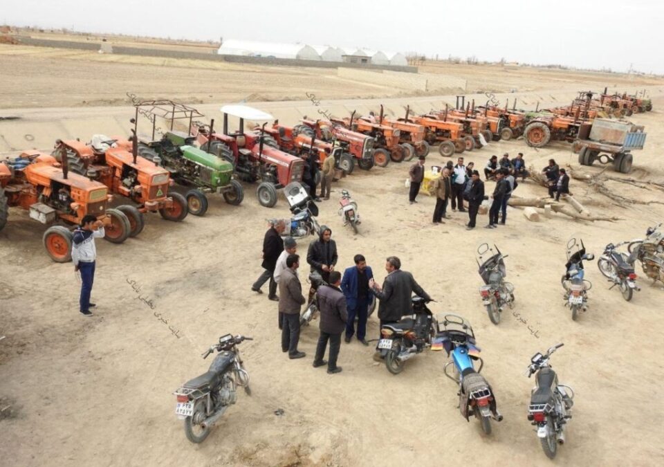 خۆڕاگری جووتیارانی ڕۆژهه‌ڵاتی ئیسفه‌هان له‌ به‌رامبه‌ر نادادپه‌روه‌ری