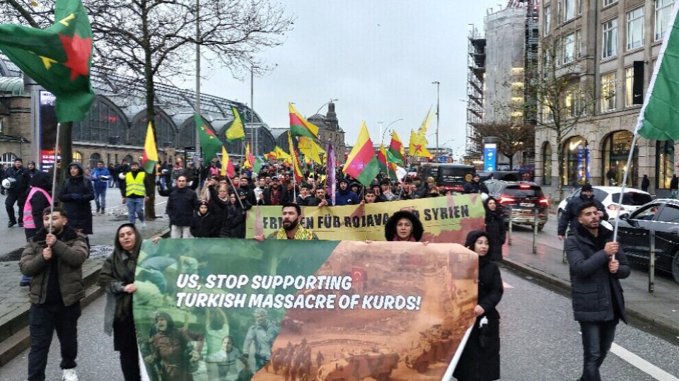 خۆپێشاندانی كوردانی ئورووپا بۆ پشتیوانی له‌ ڕۆژئاوای كوردستان 1