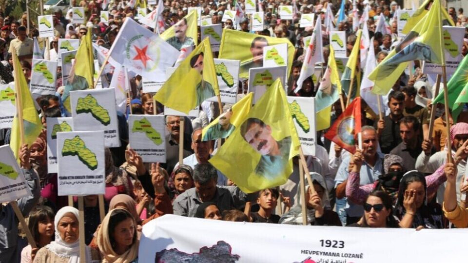 ڕێپێوانی خه‌ڵكی ڕۆژئاوای كوردستان دژ به‌ توركیا 3