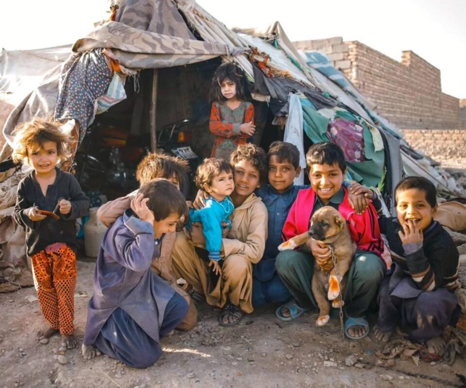 چوونه‌سه‌ره‌وه‌ی ڕێژه‌ی پێوه‌ری فه‌لاكه‌ت له‌ ئێران 1
