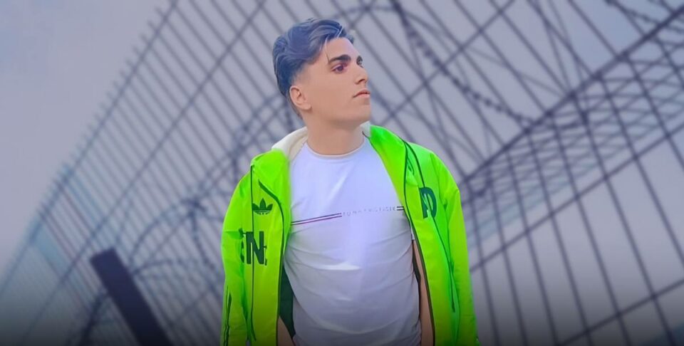 ده‌ستبه‌سه‌ركران و ناڕوونی چاره‌نووسی هاووڵاتیه‌ك له‌ قه‌سری شیرین