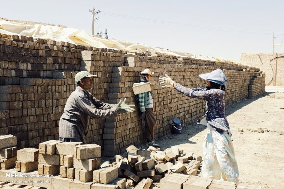 درێژەی مانگرتنی یەکگرتووانەی کرێکارانی کورەخانەکانی ناوچەی سارۆقامیش