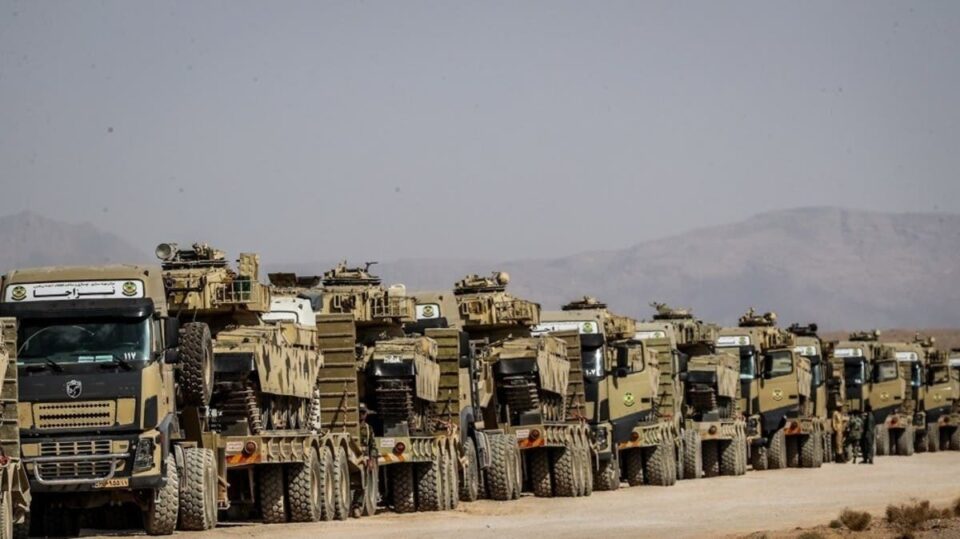 جموجۆڵی سه‌ربازی ئه‌رته‌ش و سپای پاسداران له‌ سنووره‌كانی ڕۆژهه‌ڵاتی