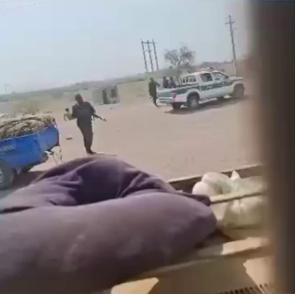 برینداربوونی سێ شارومه‌ندی به‌لووچ له‌ هێرشی هێزه‌كانی حكوومه‌ت