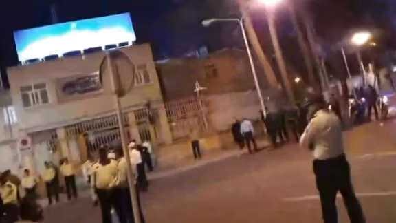 ناڕه‌زایه‌تی خه‌ڵكی سه‌بزه‌وار دژ به‌ نه‌بوونی خزمه‌تگوزاری