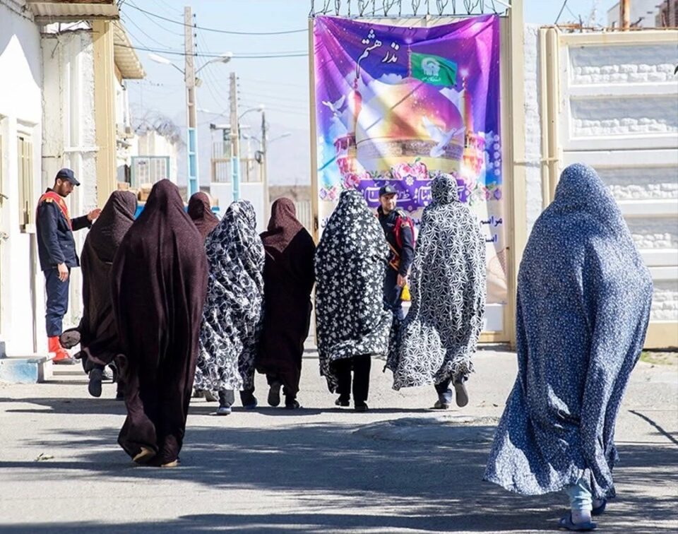 ئەشکەنجە و ئازاری بەندکراوانی ژن لە زیندانی قەرچەک 1