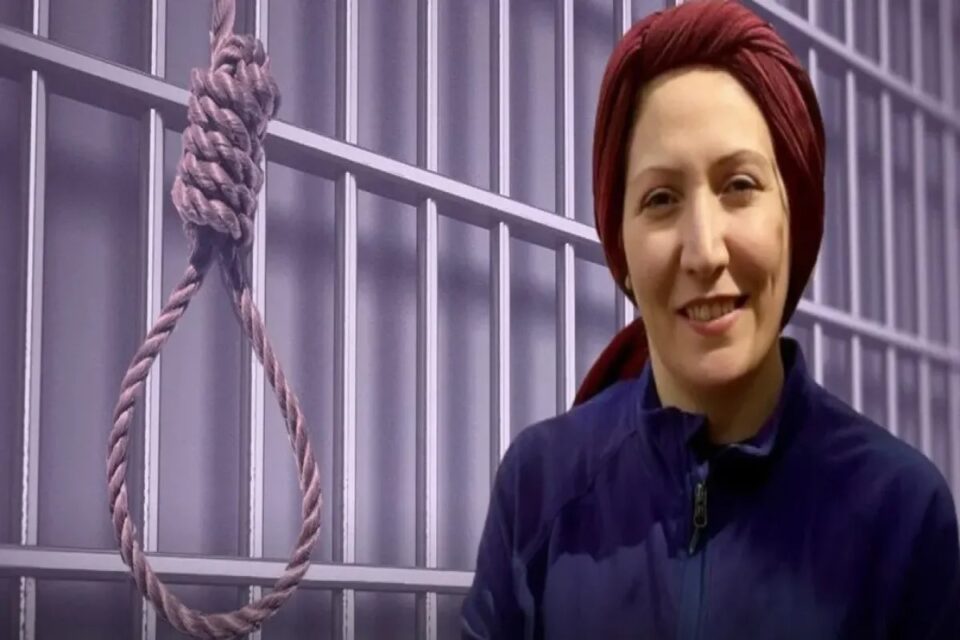 بڵاو كردنه‌وه‌ی تراكت بۆ پشتیوانی له‌ شه‌ریفه‌ محه‌ممه‌دی 2