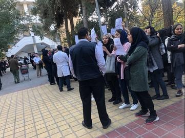 قه‌یرانی سیسته‌می بێهداشت و ده‌رمان له‌ ئێران