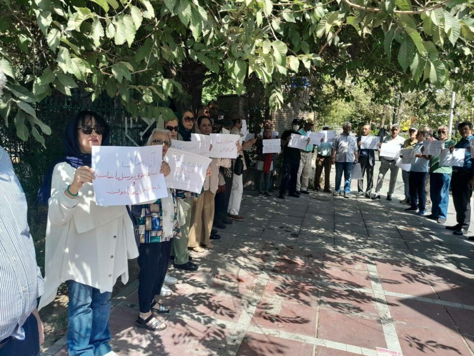 كۆبوونه‌وه‌ی خانه‌نشینكراوانی سدا و سیمای ڕژیم 4