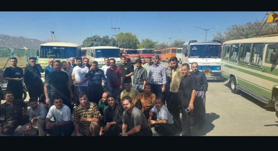 مانگرتنی شۆفێر پاسه‌كانی سرویسی قوتابیان له‌ مه‌ریوان 1