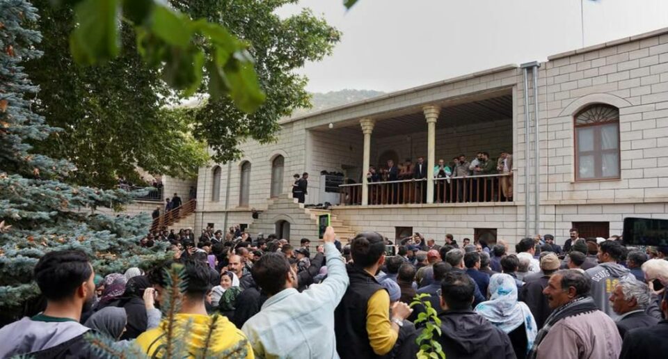 هێرشی هێزه‌ ئه‌منیه‌كانی ڕژیم بۆ سه‌ر ته‌كیه‌ی په‌یڕه‌وانی ئایینی