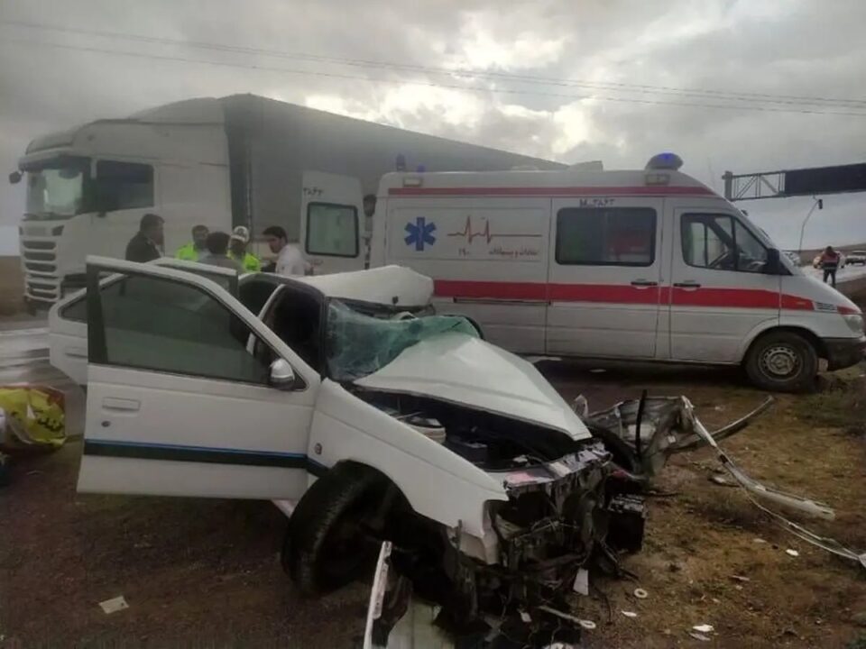 گیانله‌ده‌ستدانی ٤ كه‌س به‌ هۆی ڕووداوی هاتوچۆ له‌ جادده‌ی كرماشان