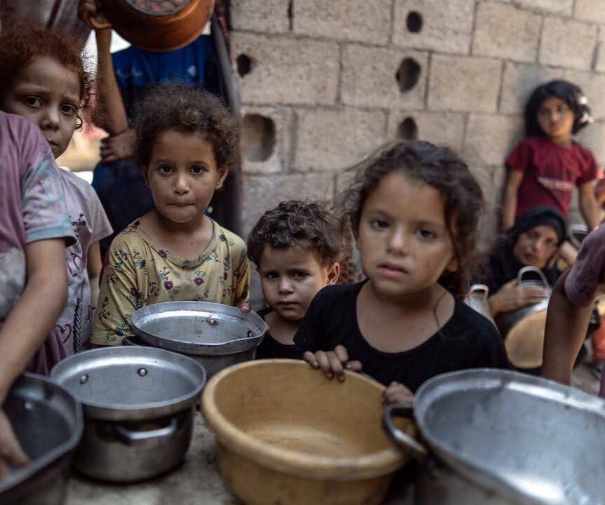 گینانله‌ده‌ستدانی لانیكه‌م ٤٠٠ كه‌س له‌ غه‌زه‌ به‌ هۆی برسیه‌تییه‌وه‌