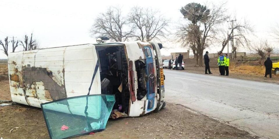 برینداربوونی ١٥ قوتابی له‌ نه‌یشابوور 1