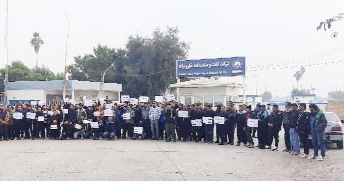 به‌رده‌وامی كۆبوونه‌وه‌ و ناڕه‌زایه‌تی كرێكارانی شاغڵ له‌ شیركه‌تی كشت و سه‌نعه‌تی قه‌ندی خاوه‌رمیانه‌