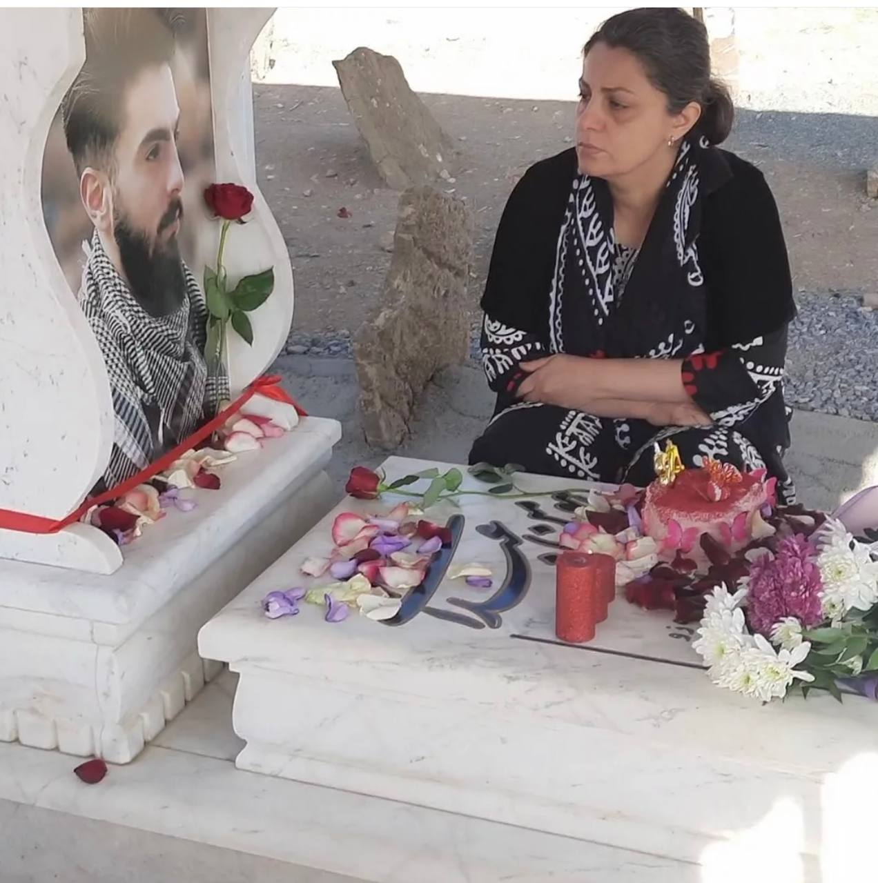 به‌رز ڕاگرتنی یادی گیانبه‌ختكردوویه‌كی شۆڕشی ژینا له‌ شاری سنه‌