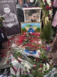 به‌ڕێوه‌چوونی ڕێوه‌ڕه‌سمی ڕێزگرتن له‌ یادی هومن عه‌بدوڵڵاهی له‌ شاری سنه‌