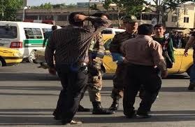 میلیتاریزه‌ كردنی شاری سنه‌ هاوكات له‌گه‌ڵ به‌رزبوونه‌وه‌ی نرخی به‌نزین له‌ ئێران