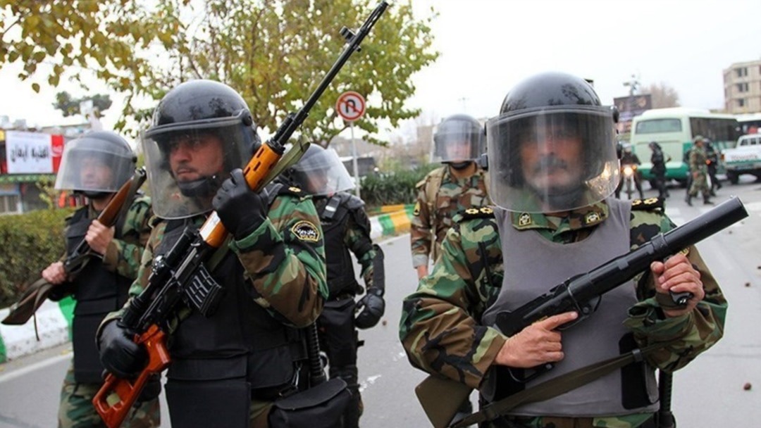 هوشداری ناوه‌نده‌ ئه‌منیه‌كان سه‌باره‌ت به‌ به‌شداری نه‌كردنی هێزه‌ نزامییه‌كان له‌ سه‌ركوتی خه‌ڵكی ناڕازی