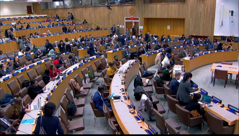 پەسەند كرانی بڕیارنامەی ئیدانه‌ی پێشێلکارییەکانی مافی مرۆڤ لە ئێران