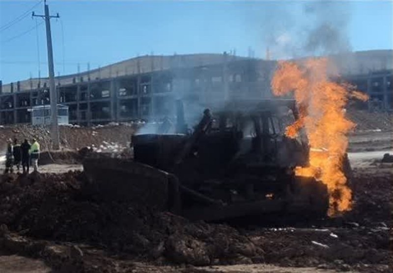 گیانله‌ده‌ستدان و برینداربوونی ٩ كرێكار له‌ سه‌راونیلوفه‌ری كرماشان و به‌نده‌رعه‌باس