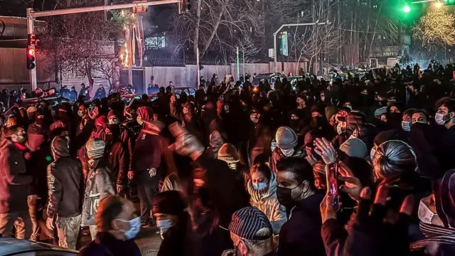 ئاخێزی مافخوازانەی جەماوەر، وەهمی سەرکەوتنی ئاسان