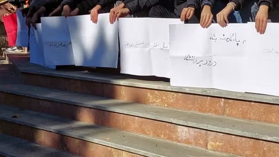 به‌رده‌وامی خۆپێشاندانی خوێندكاران له‌ زانكۆكانی ئێران