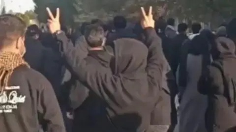 به‌رده‌وامی كۆبوونه‌وه‌ی خوێندكاران له‌ ئێران