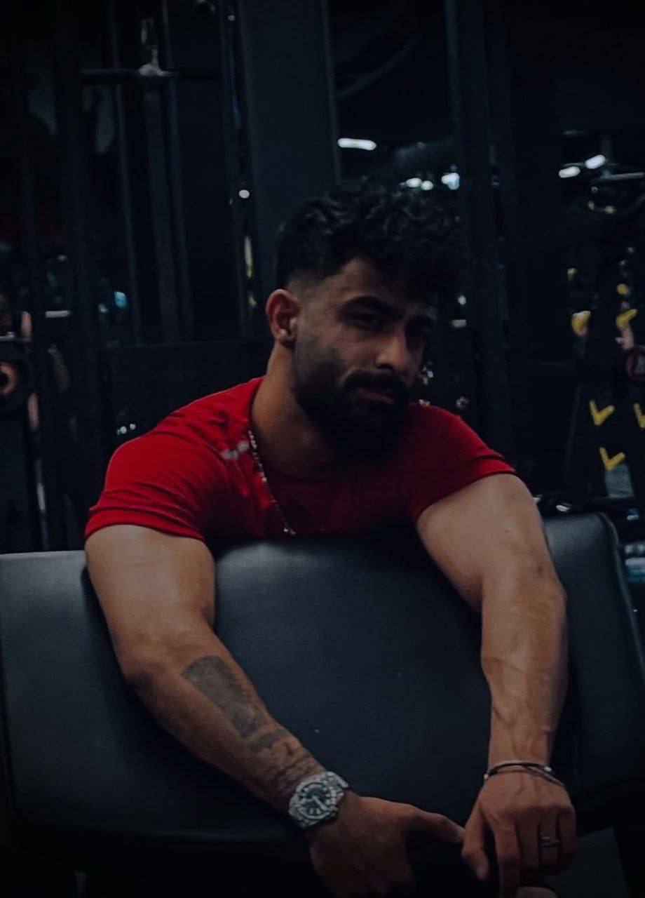 ده‌ستبه‌سه‌ر كردنه‌وه‌ی به‌ندكراوێكی سیاسی پێشوو له‌ شاری مه‌شهه‌د