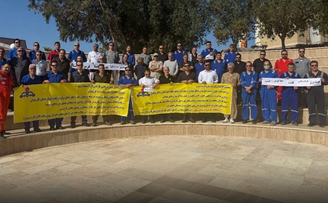 كۆبوونه‌وه‌ی ناڕه‌زایه‌تی كرێكارانی شیركه‌تی نه‌وتی فه‌لات قاڕه‌ی سیری