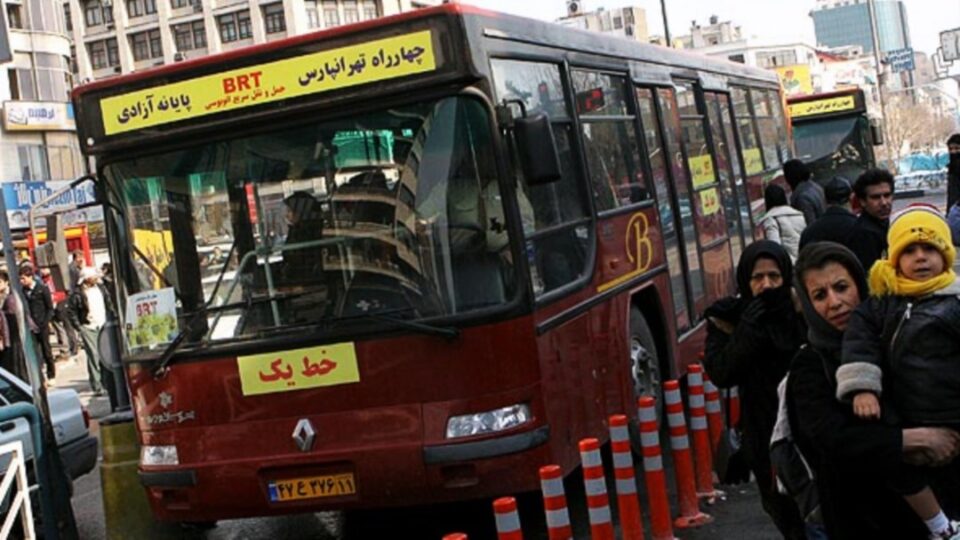 مانگرتنی شۆفێرانی پاسهكان له شاری تاران 1