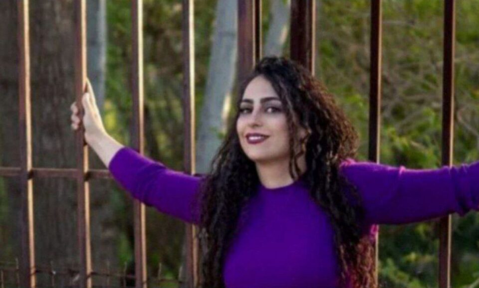 هو‌شداری به‌ندكراوێكی زیندانی ڕاگیراو له‌ زیندانی كه‌چویی كه‌ره‌ج