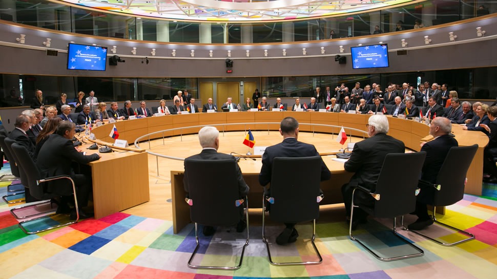 پشتیوانی یه‌كێتی ئۆروپا له‌ ناڕه‌زایه‌تییه‌كانی خه‌ڵكی ئێران