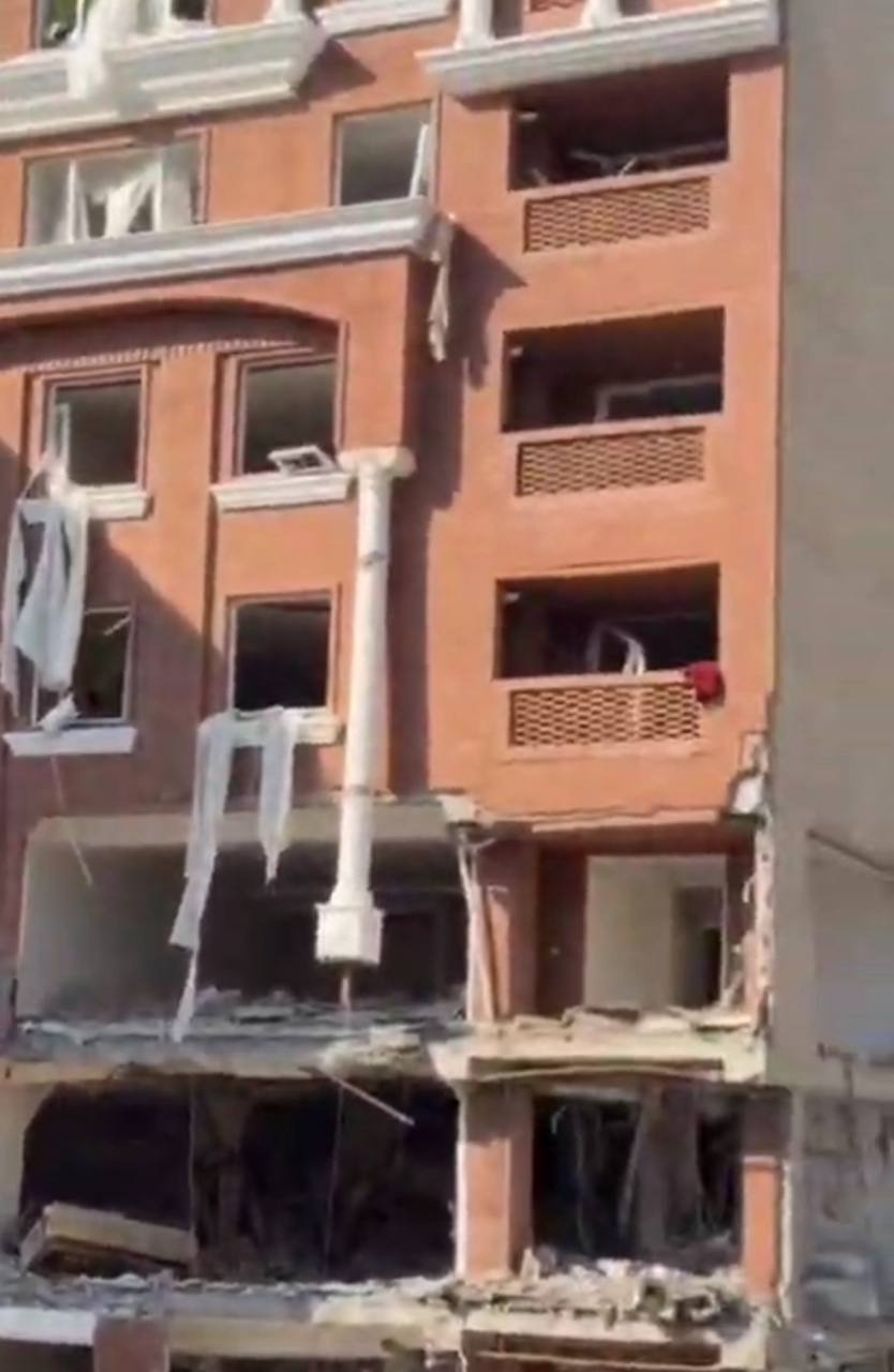 ڕوودانی چه‌ندین ته‌قینه‌وه‌ی به‌هێز له‌ شاره‌ جیاوازه‌كانی ئێران